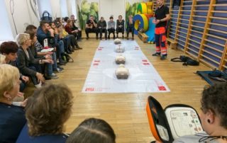 obsługa aed kto może to robić