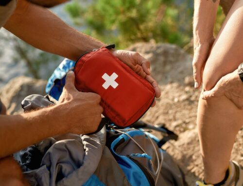 Co powinno się znaleźć w turystycznej apteczce pierwszej pomocy?